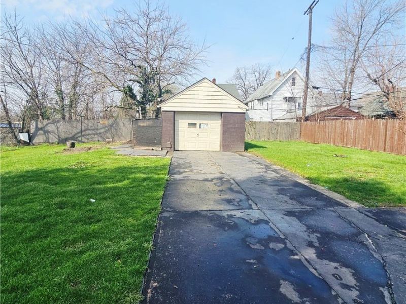 3110 W 111th Street, Cleveland, OH 44111 Photo 18