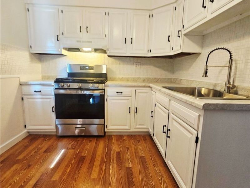 3110 W 111th Street, Cleveland, OH 44111 Photo 9