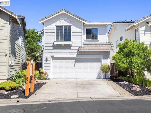 18786 Sydney Cir, Castro Valley, CA 94546