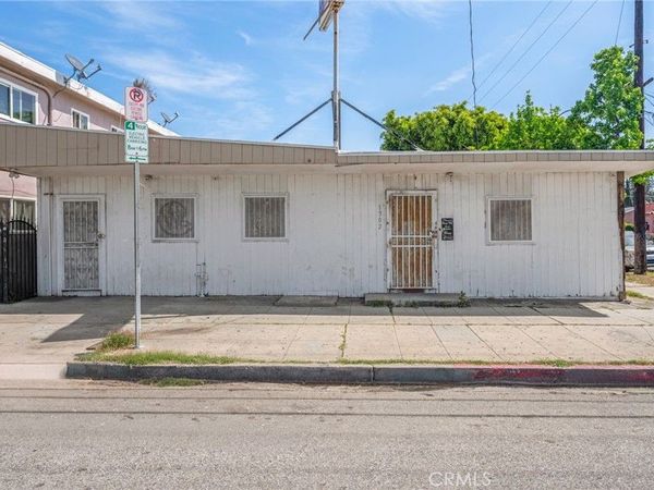 1302 N Wilmington Boulevard, Wilmington, CA 90744