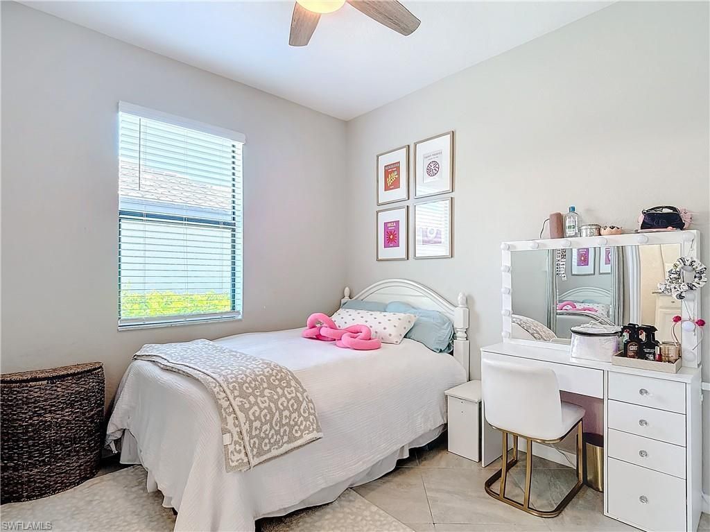 19758 The Place Blvd, Estero, FL 33928 Photo