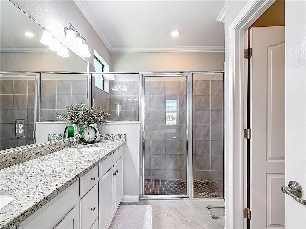 19758 The Place Blvd, Estero, FL 33928 Photo