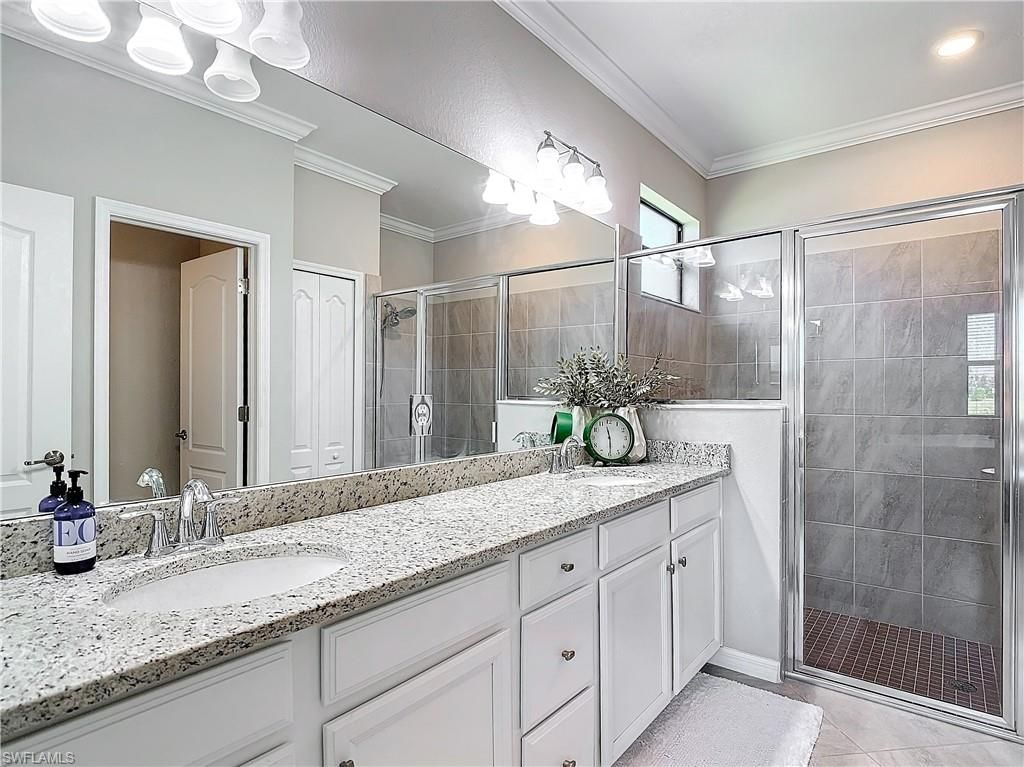 19758 The Place Blvd, Estero, FL 33928 Photo