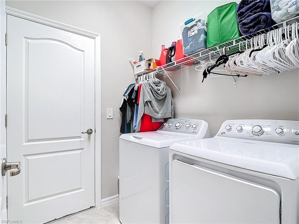 19758 The Place Blvd, Estero, FL 33928 Photo