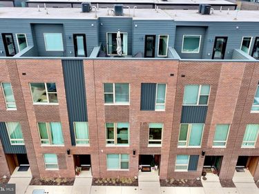 3104 PIERVIEW LANE, PHILADELPHIA, PA 19125