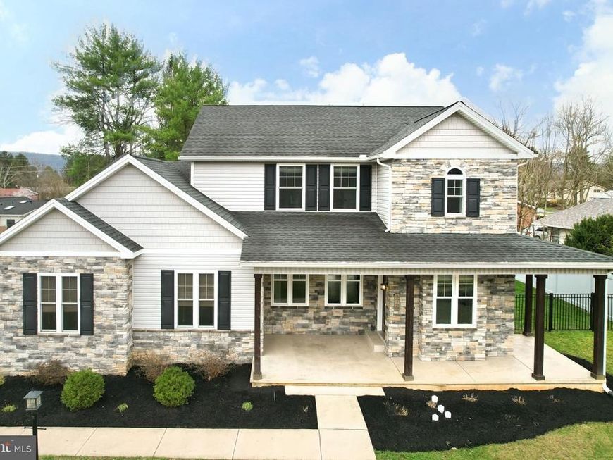 516 Nimitz Avenue, State College, PA 16801 Main Photo