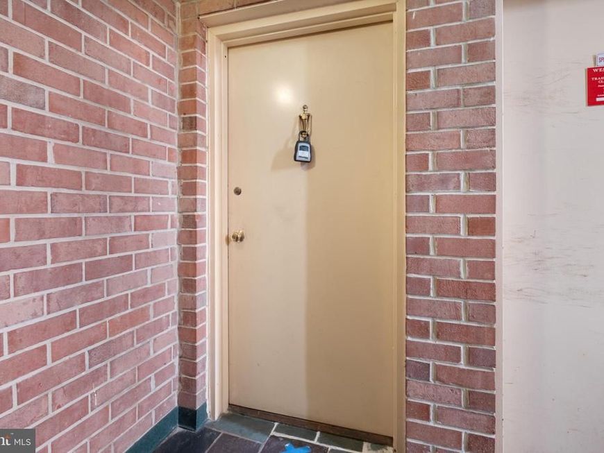 6028 Westchester Park Drive, Unit T-2, College Park, MD 20740 Main Photo