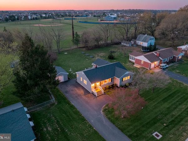 1542 FORREST AVENUE, DOVER, DE 19904