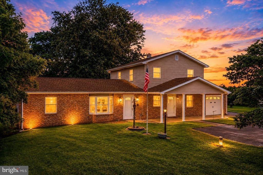 11728 WHITE HALL ROAD, SMITHSBURG, MD 21783