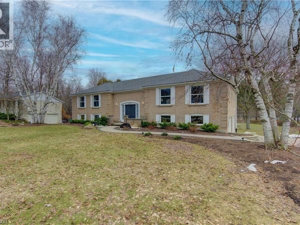 395 WARRINGTON Drive , Waterloo, ON N2L2P7