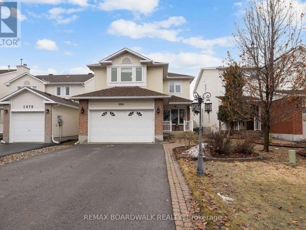 1981 Orchardview Avenue , Ottawa, ON K4A3B8