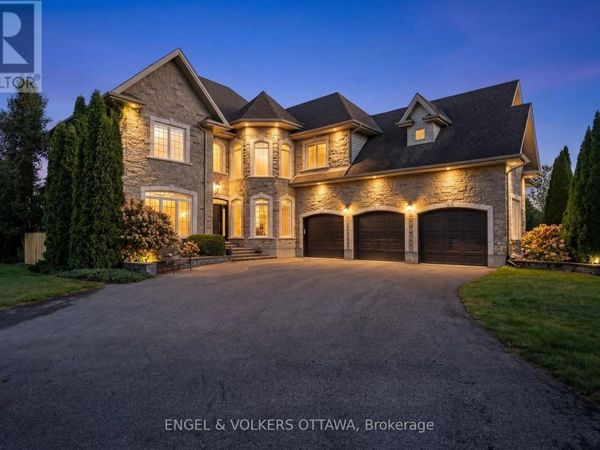 6227 Pebblewoods Drive , Ottawa, ON K4P0A1