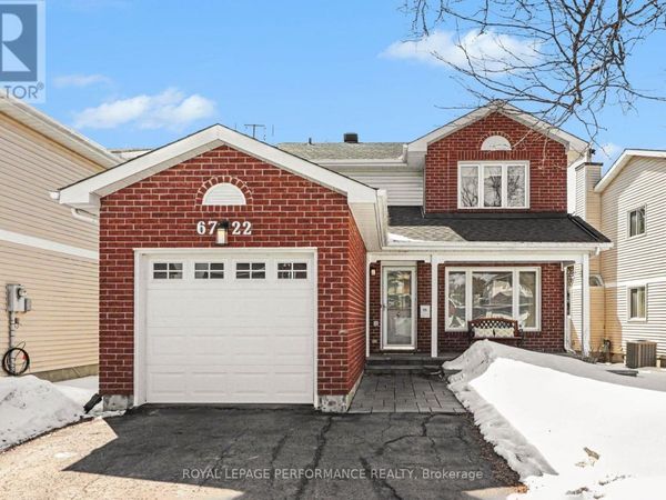 6722 Tooney Drive, Ottawa, ON K1C6R4