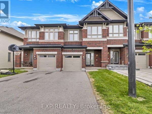 49 Salamander Way, Ottawa, ON K1X0E9