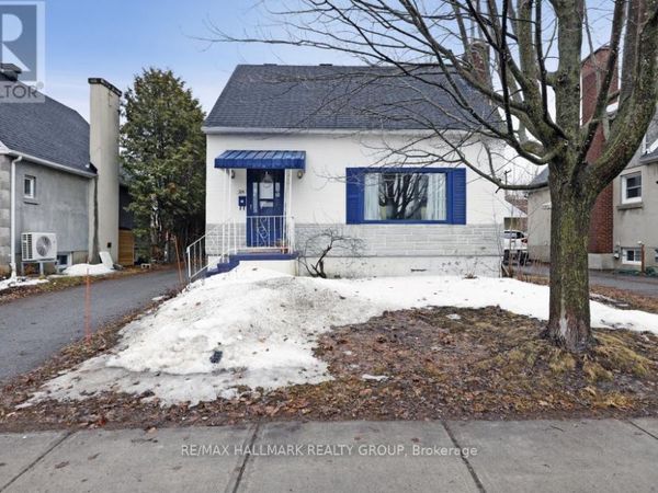 324 Blake Boulevard, Ottawa, ON K1L6L5