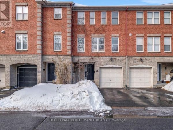 175 Arcola Private , Ottawa, ON K1K4W9
