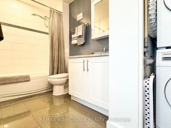 40 Nepean Street North, Unit 2706, Ottawa, ON K2P0X5