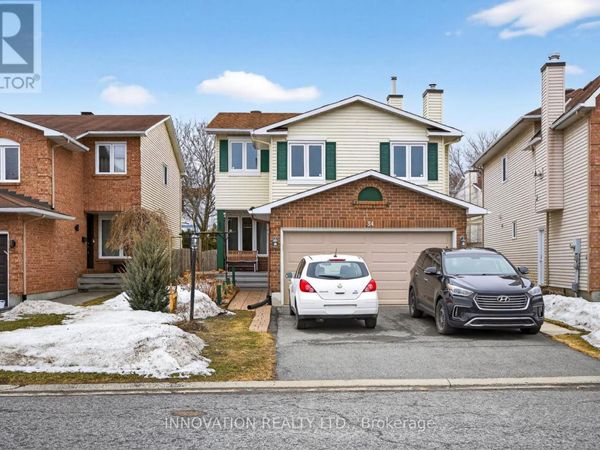 34 Waterton Crescent , Ottawa, ON K2M1Y8