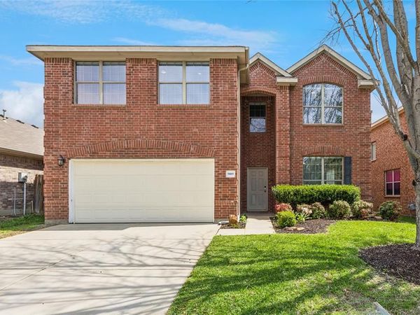 9009 Water Oak Drive, Arlington, TX 76002