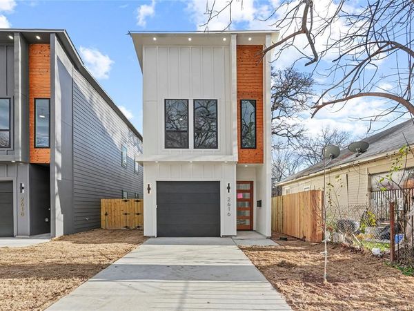 2616 Birmingham Avenue , Dallas, TX 75215