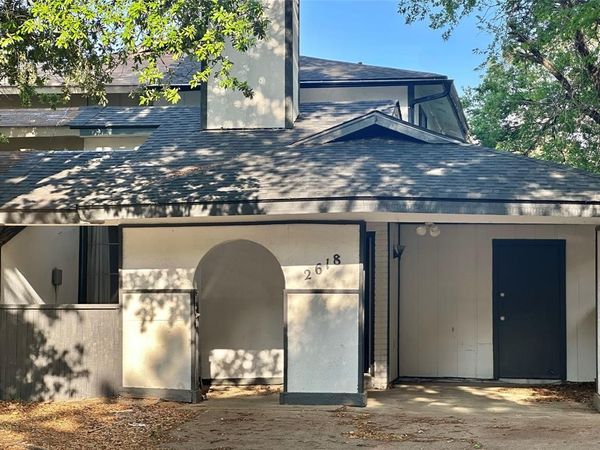 2618 Santa Barbara Drive, Grand Prairie, TX 75052