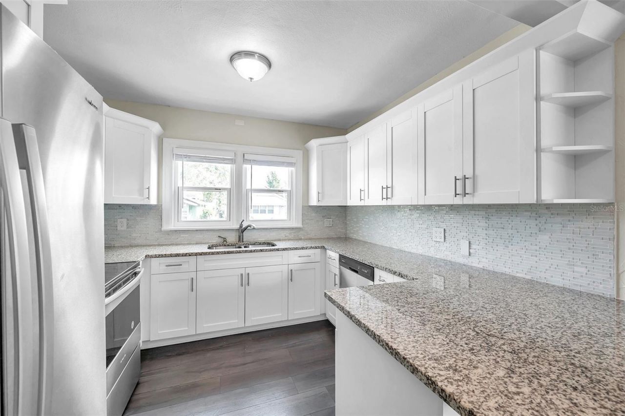 4000 10th Avenue N, Saint Petersburg, FL 33713 Photo