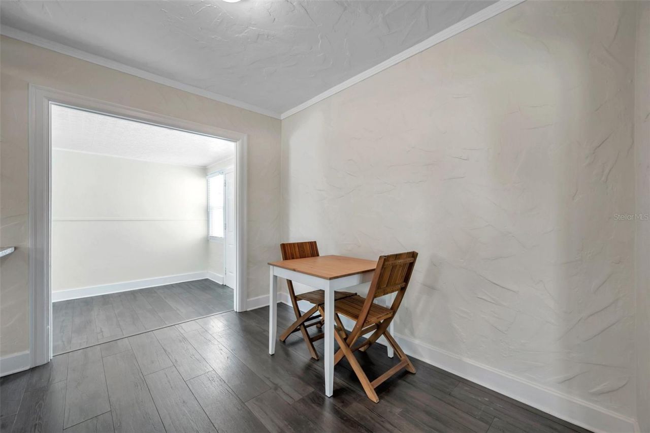 4000 10th Avenue N, Saint Petersburg, FL 33713 Photo