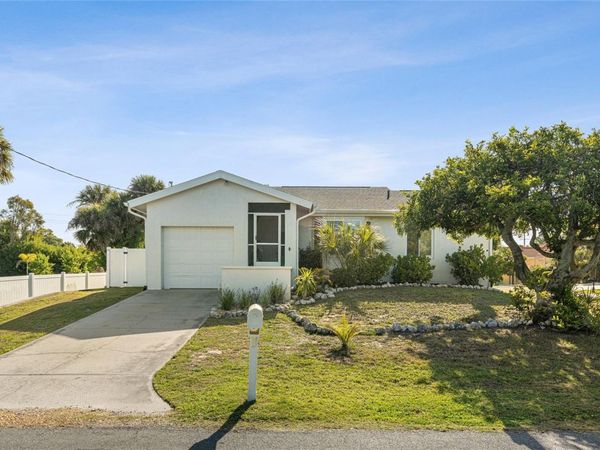 2600 PALMETTO STREET , NOKOMIS, FL 34275