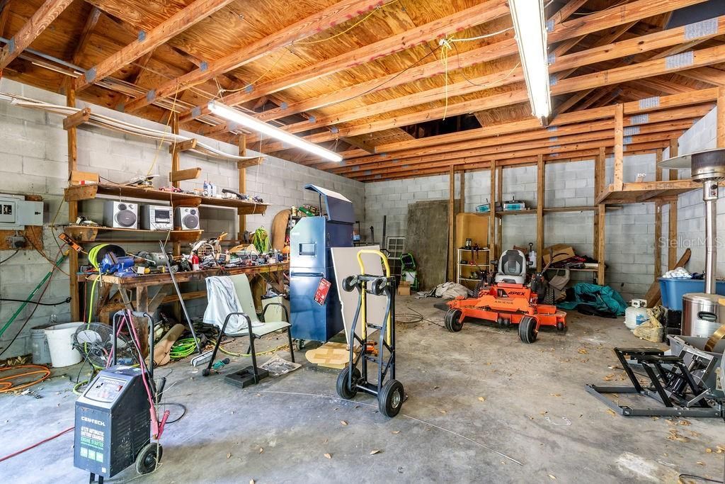 2099 NE 83rd Terrace, High Springs, FL 32643 Photo