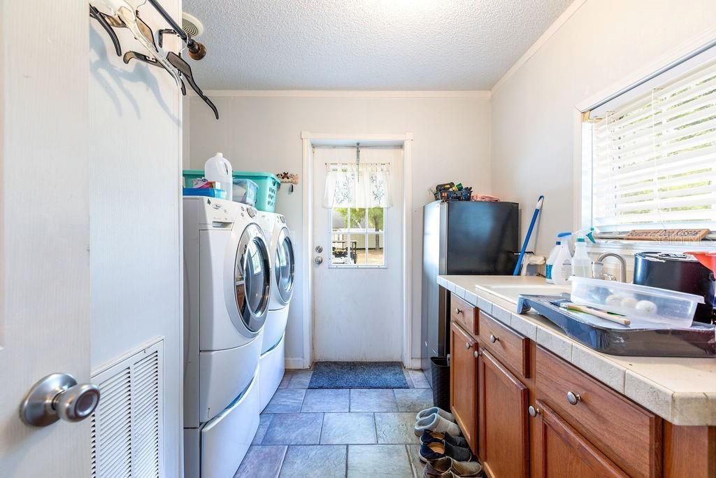 2099 NE 83rd Terrace, High Springs, FL 32643 Photo