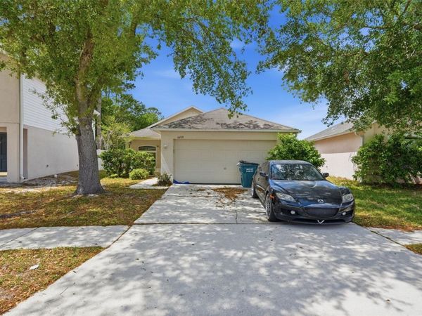 6405 TABOGI TRAIL , WESLEY CHAPEL, FL 33545