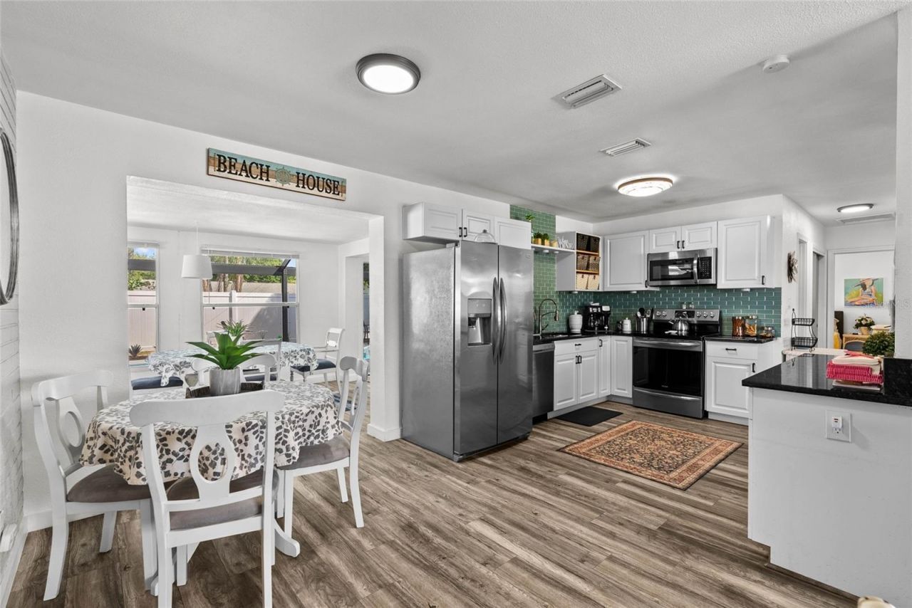 10943 90th Avenue, Seminole, FL 33772 Photo