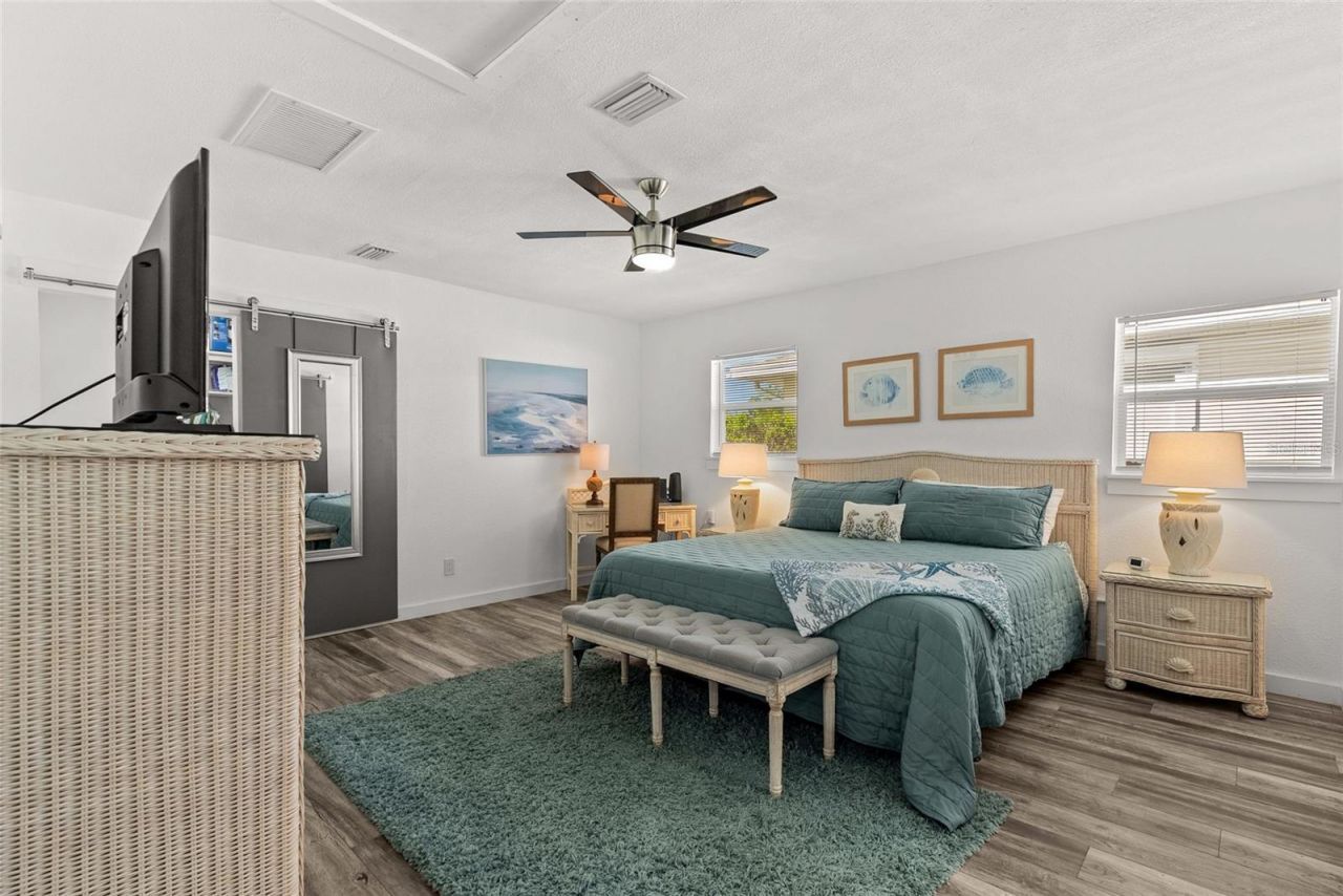 10943 90th Avenue, Seminole, FL 33772 Photo