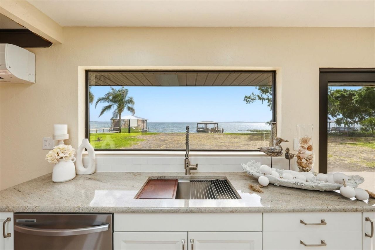 33942 Linda Lane , Leesburg, FL 34788 Photo