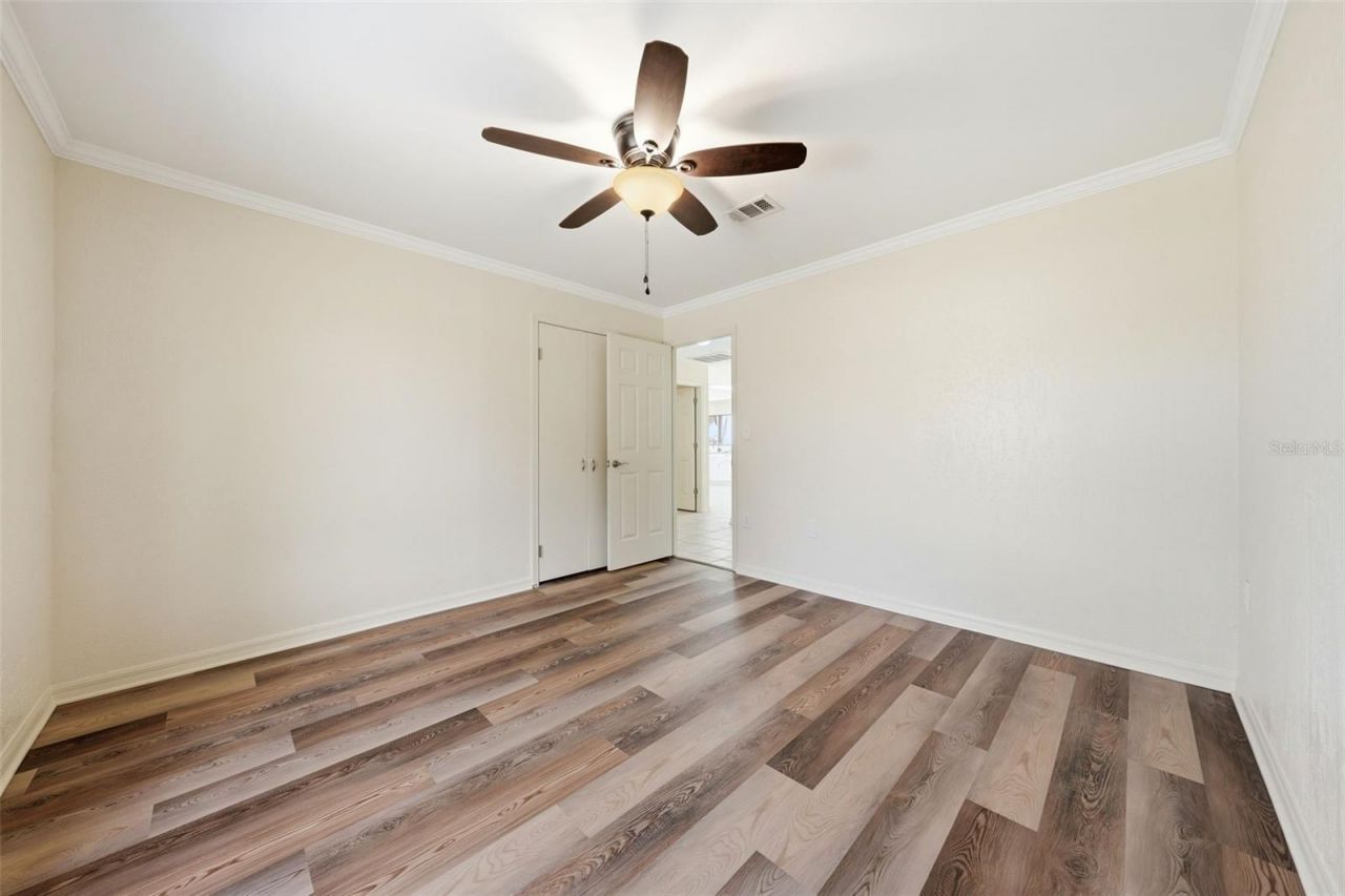 33942 Linda Lane , Leesburg, FL 34788 Photo