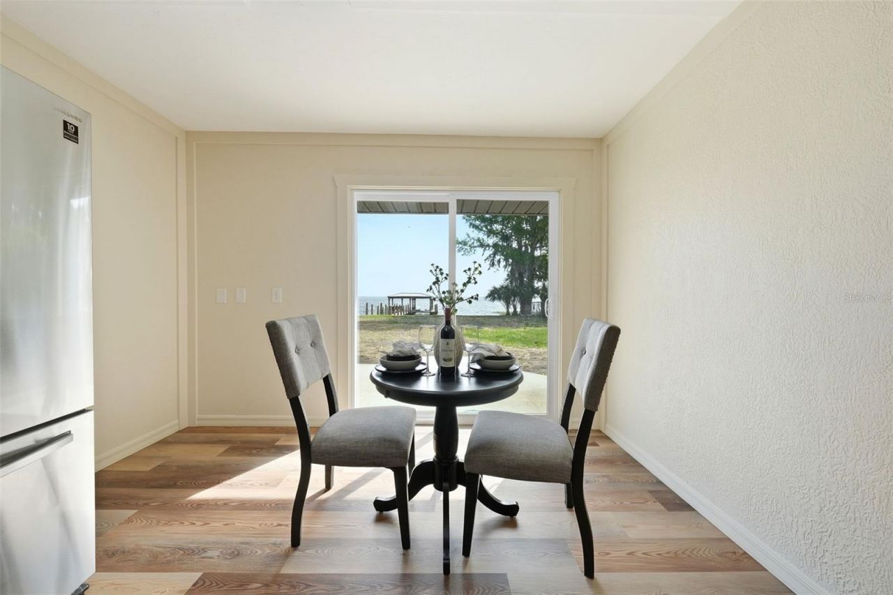 33942 Linda Lane , Leesburg, FL 34788 Photo