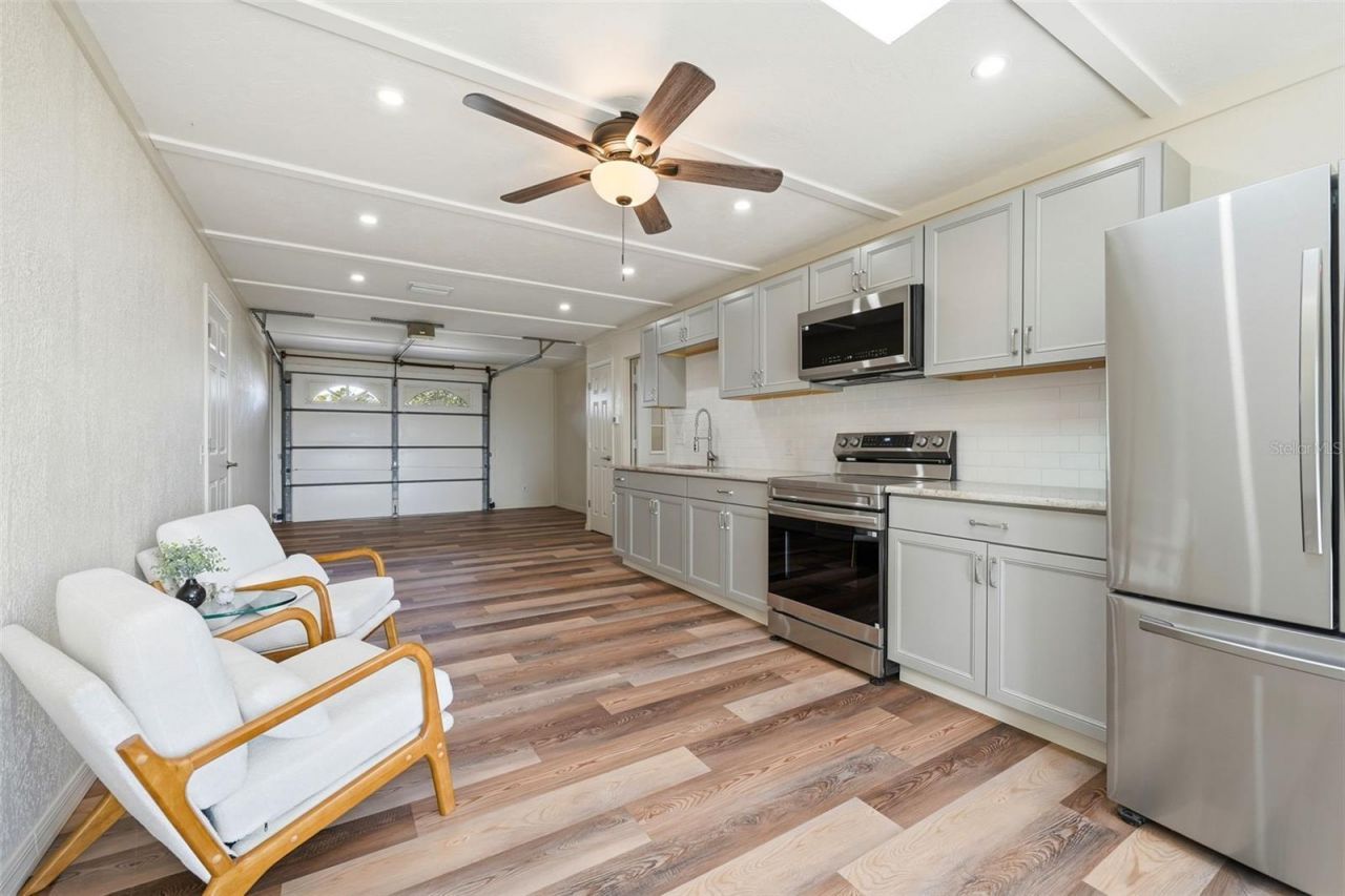 33942 Linda Lane , Leesburg, FL 34788 Photo