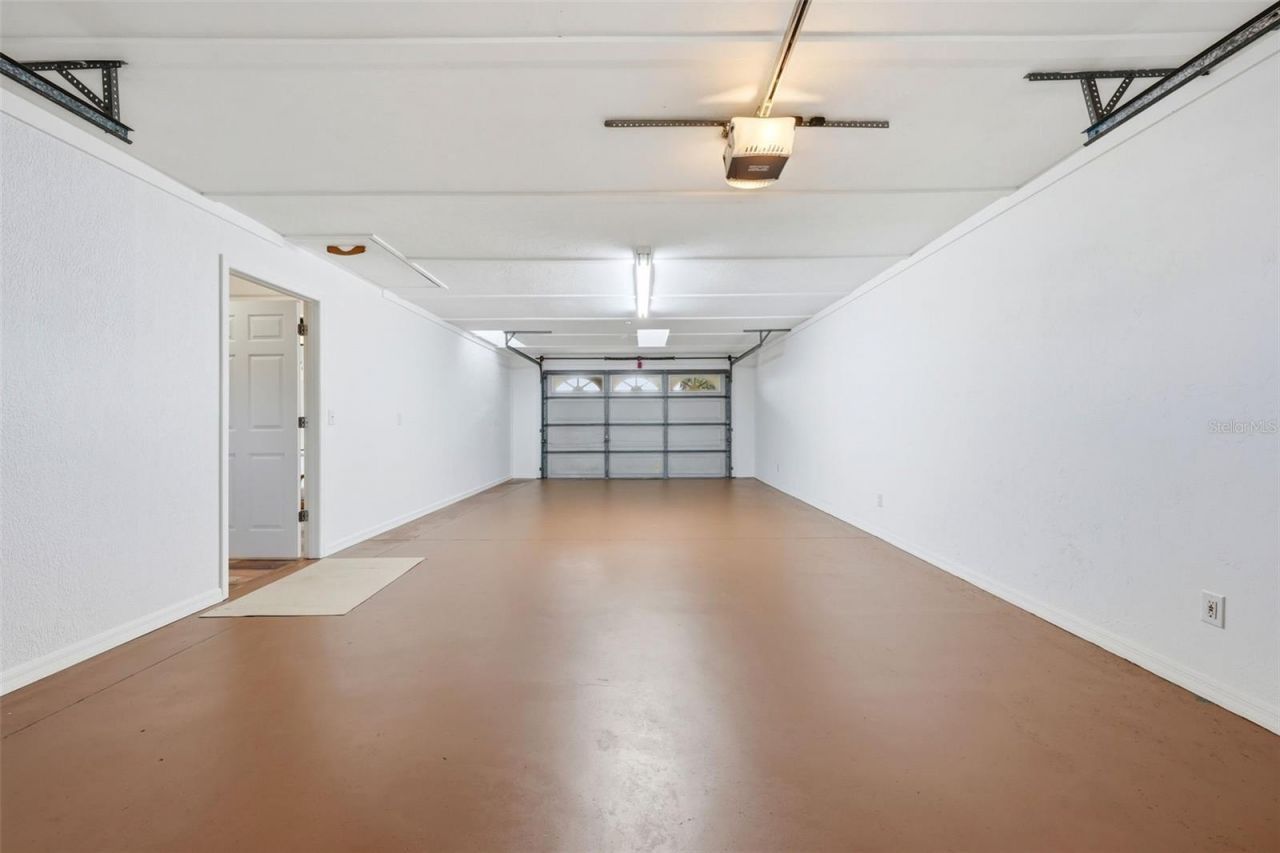 33942 Linda Lane , Leesburg, FL 34788 Photo