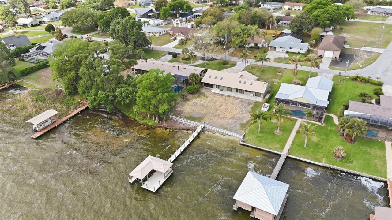 33942 Linda Lane , Leesburg, FL 34788 Photo