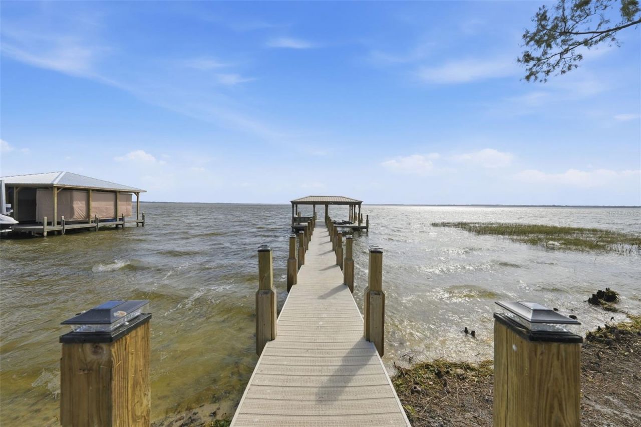 33942 Linda Lane , Leesburg, FL 34788 Photo