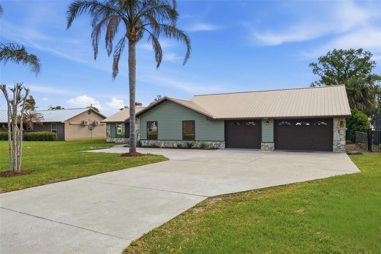 33942 Linda Lane , Leesburg, FL 34788 Photo