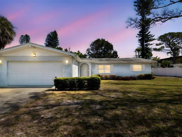 3873 50TH AVENUE S, ST PETERSBURG, FL 33711