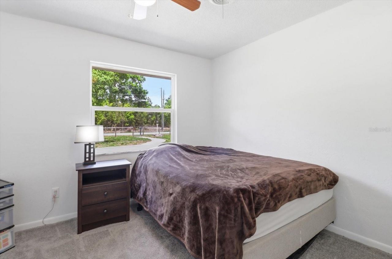 24576 NW Falcon Avenue, Dunnellon, FL 34431 Photo