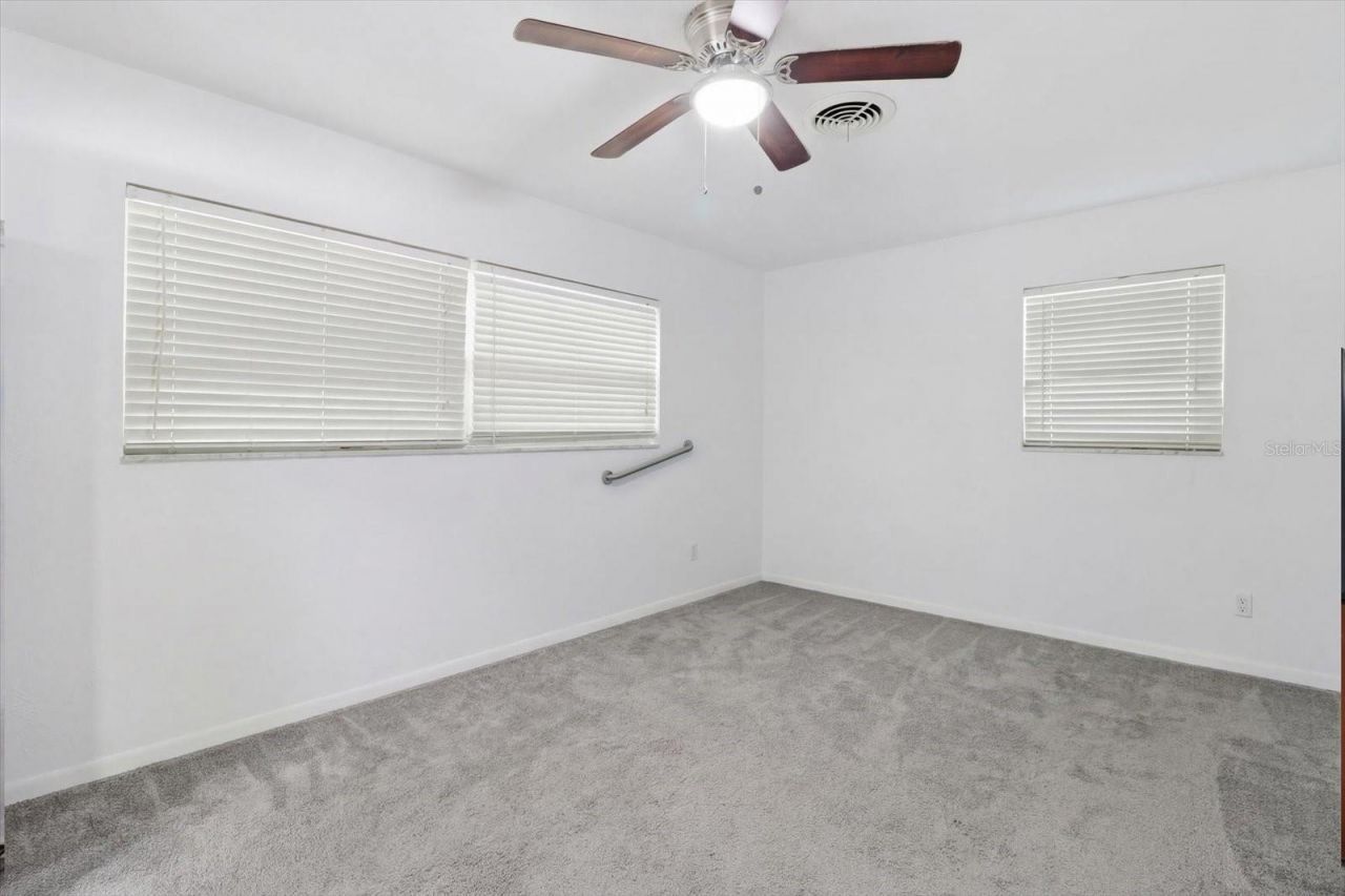24576 NW Falcon Avenue, Dunnellon, FL 34431 Photo