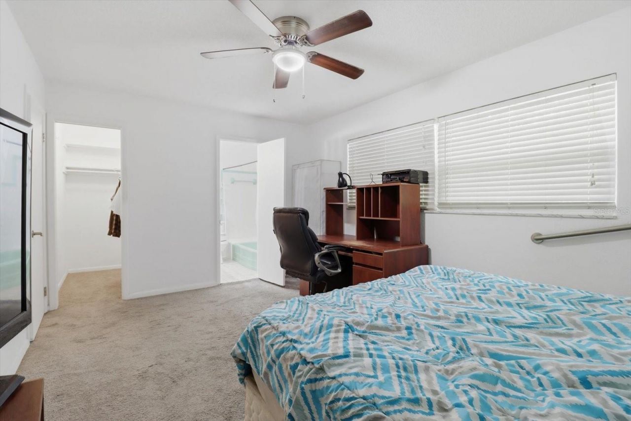 24576 NW Falcon Avenue, Dunnellon, FL 34431 Photo