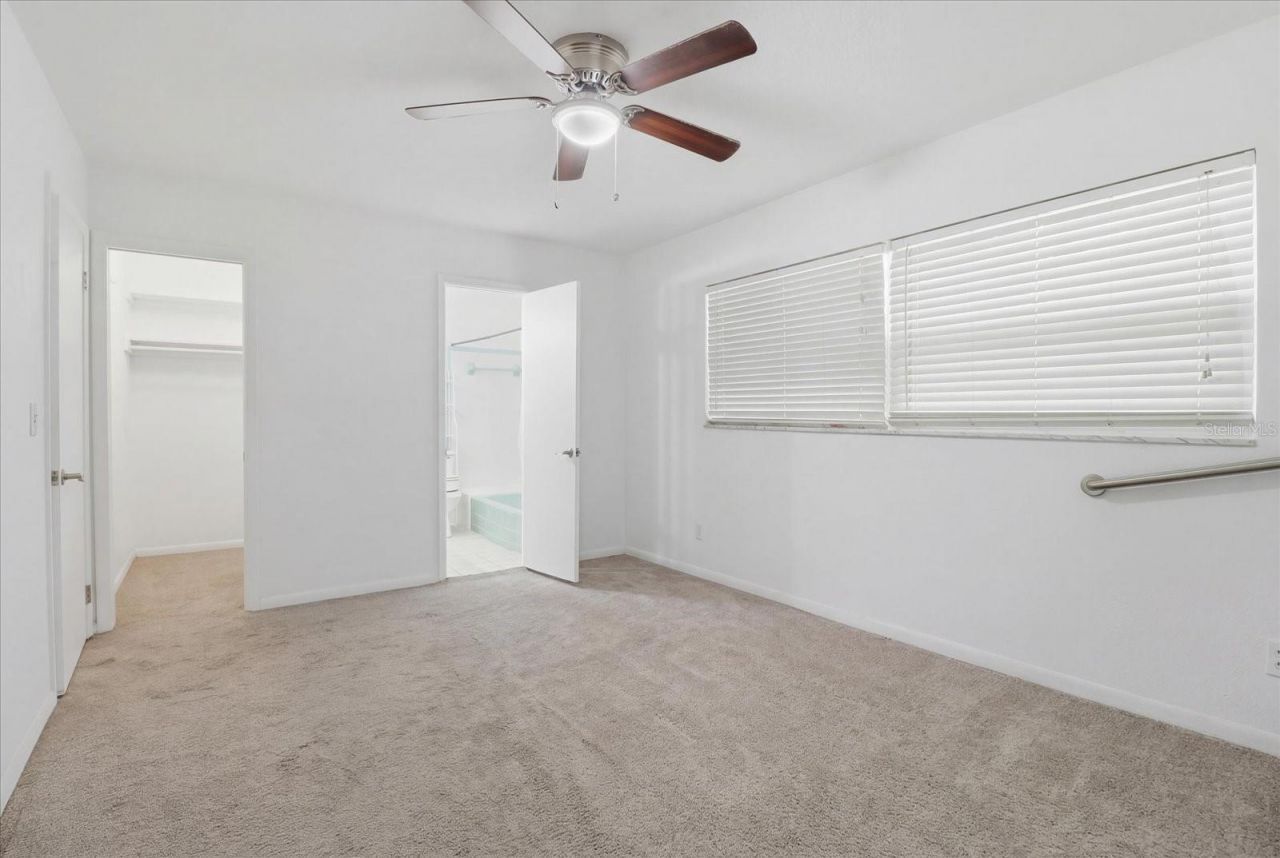 24576 NW Falcon Avenue, Dunnellon, FL 34431 Photo