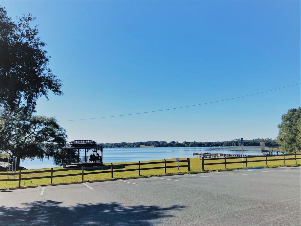 24576 NW Falcon Avenue, Dunnellon, FL 34431 Photo