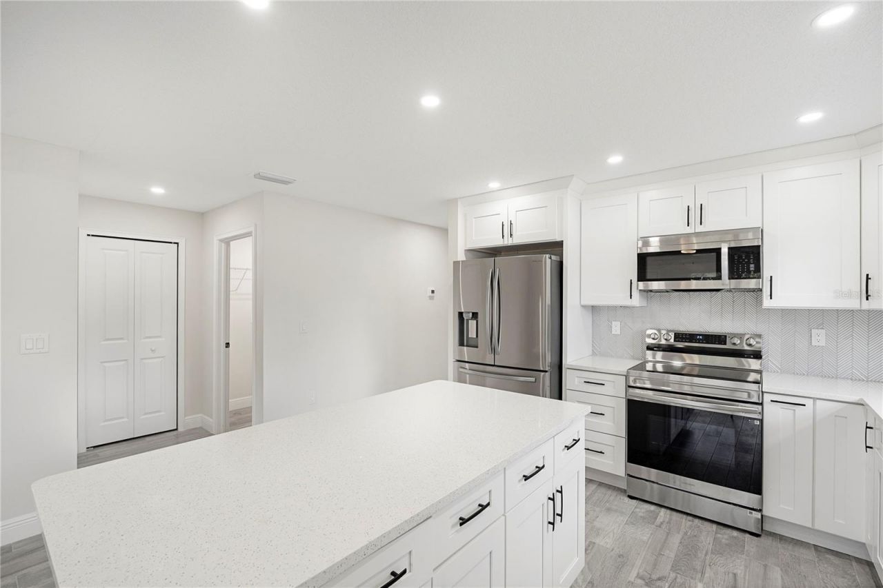 2008 2nd Avenue E, Palmetto, FL 34221 Photo