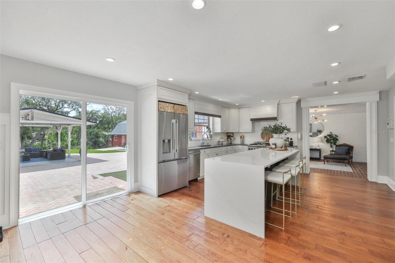 119 Hickory Creek Boulevard, Brandon, FL 33511 Photo