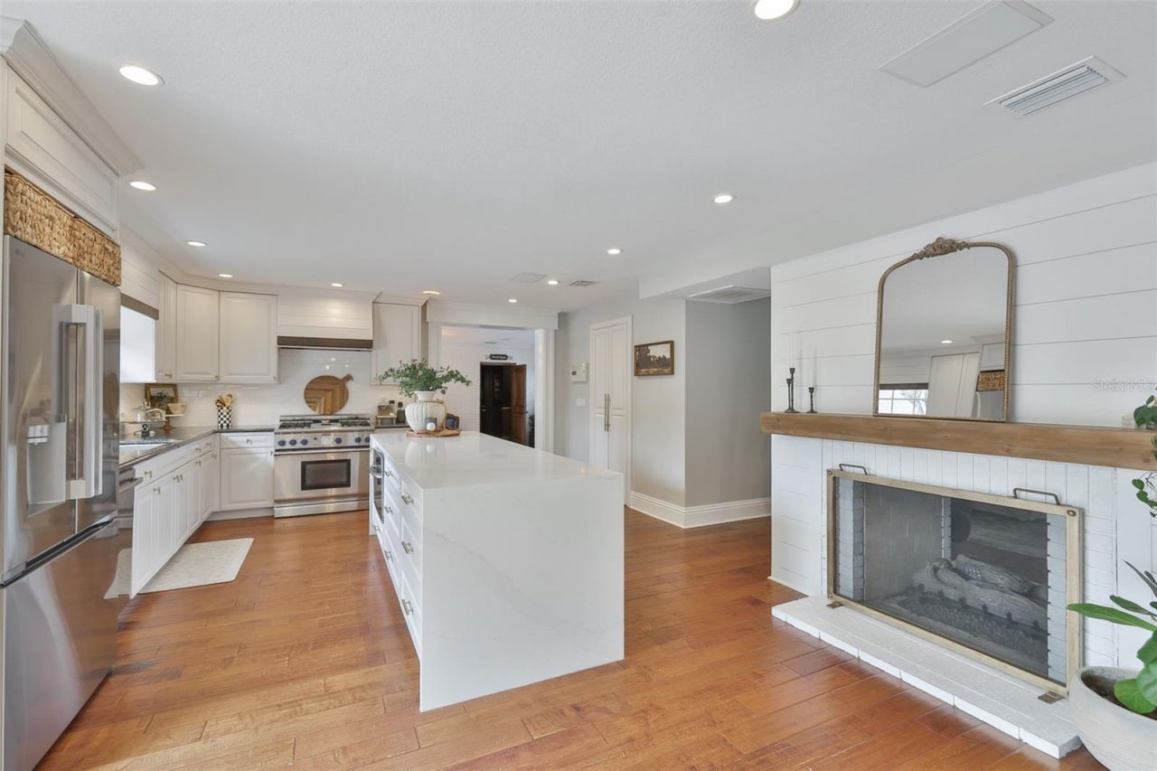 119 Hickory Creek Boulevard, Brandon, FL 33511 Photo